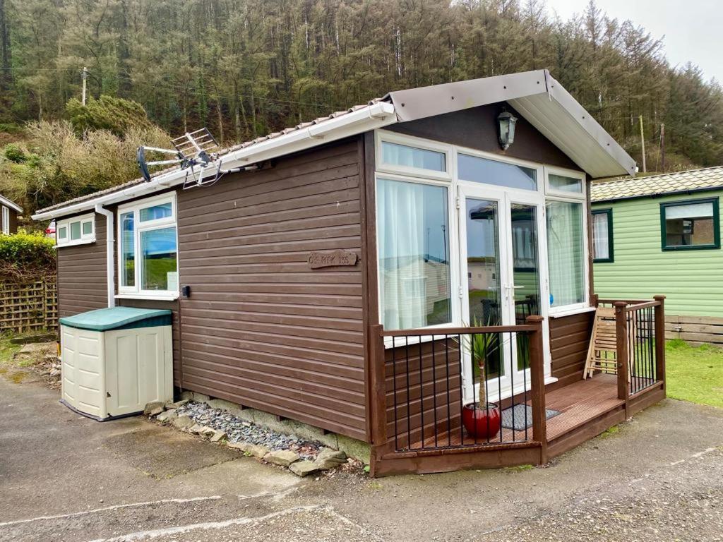 Chalet 135 - Clarach Bay Holiday Village 阿伯里斯特威斯 外观 照片